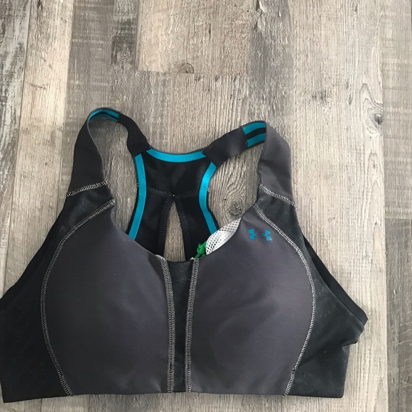 Sport wear - Picture 3 of 3